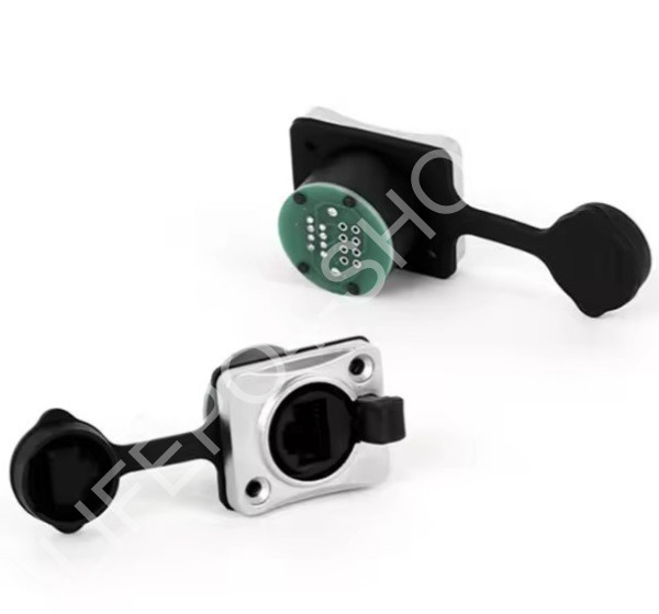 RJ45 panelový konektor (1)