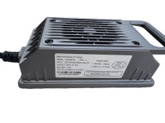 Charger LIFEPO4 13,6V/10A